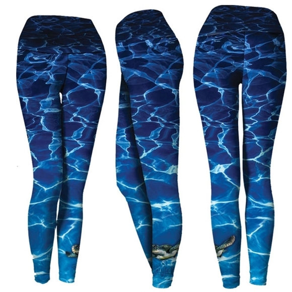 NWT Seafear Ocean Print Leggings Water Turtle Size Small - Picture 2 of 5